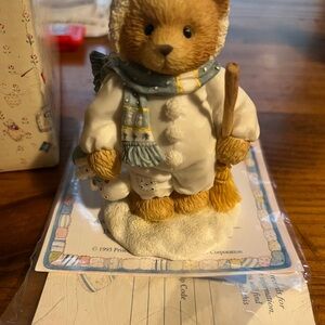 1995 Cherished teddies , Winter Bear Figurine with Broom - White and Blue EARL